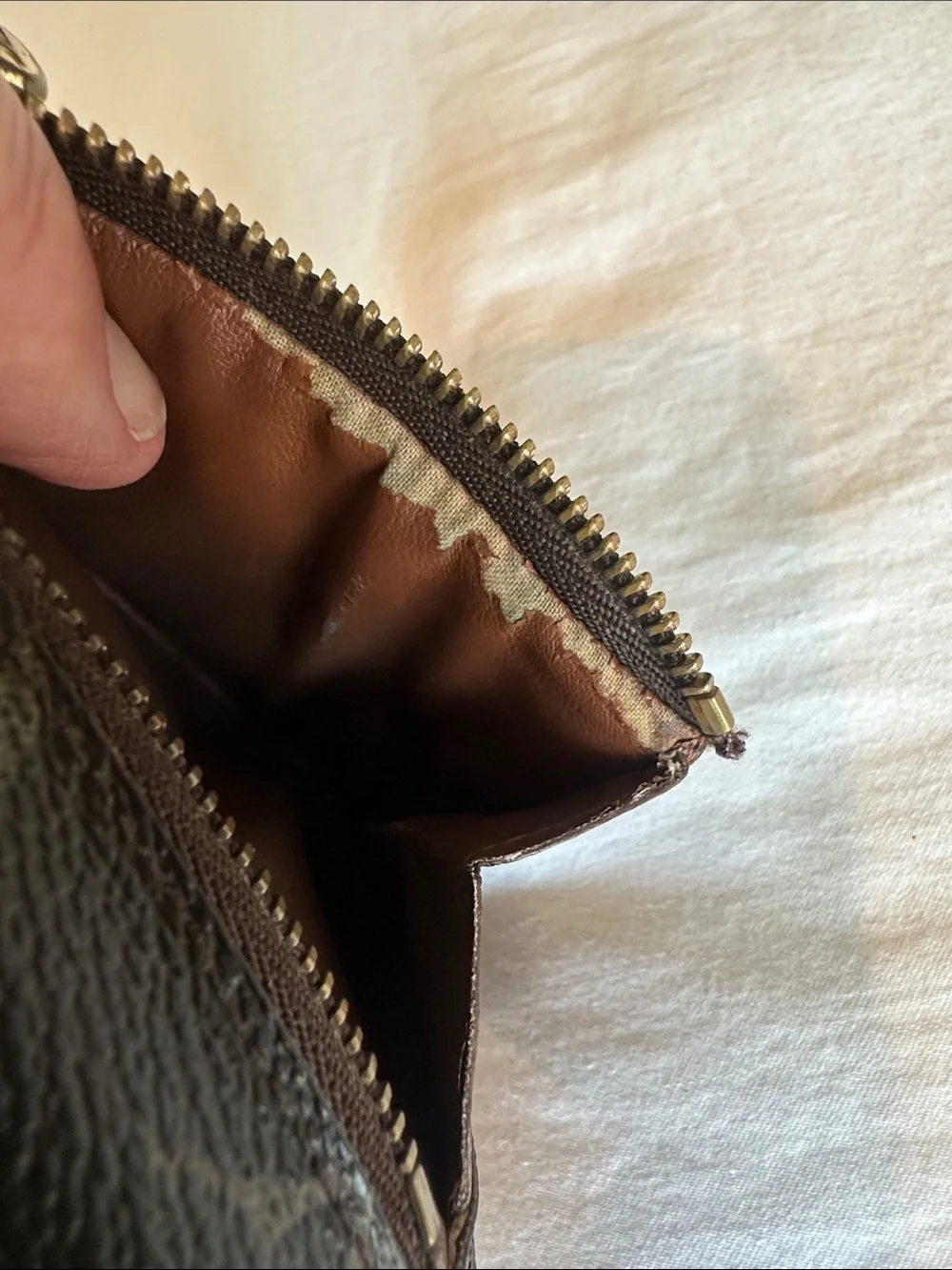 Authentic Louis Vuitton Koala Wallet.